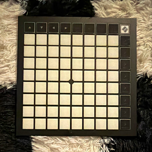Novation launchpad pad - 64-pad, usb